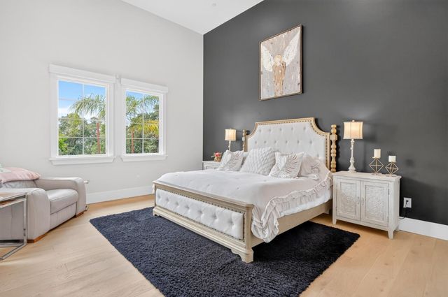 5 Winding Oaks Drive, Pleasanton, CA 94566