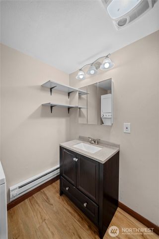 11502 29th Avenue SW, Seattle, WA 98146