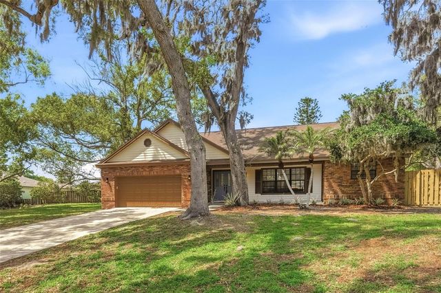 576 CHANNEL COURT, Palm Harbor, FL 34684