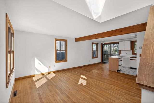 10 Seashore Park Drive Unit T, Provincetown, MA 02657