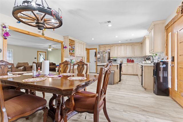 163 County Road 3106, Campbell, TX 75422