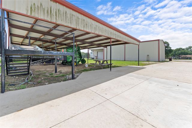 163 County Road 3106, Campbell, TX 75422