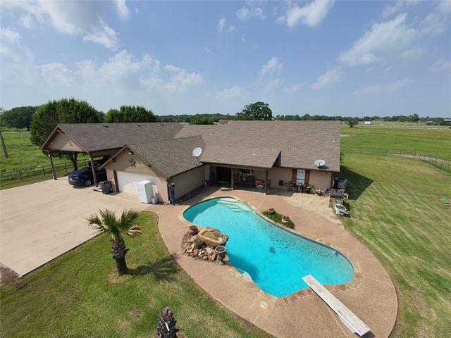 163 County Road 3106, Campbell, TX 75422