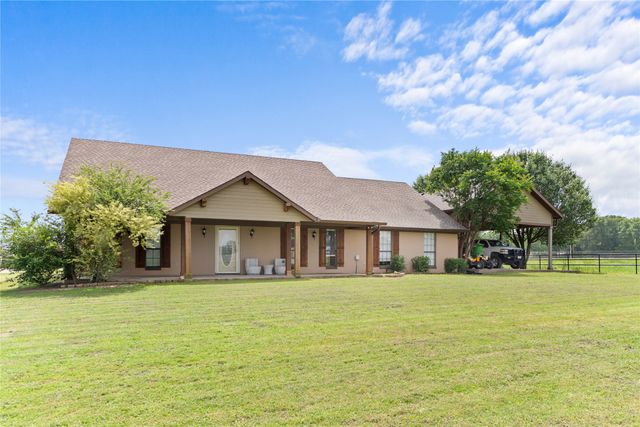 163 County Road 3106, Campbell, TX 75422