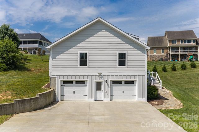 11 Ibbie Roberts Road, Alexander, NC 28701