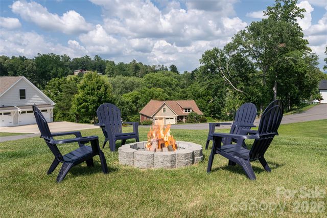 11 Ibbie Roberts Road, Alexander, NC 28701