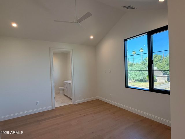 4844 E Amelia Avenue, Phoenix, AZ 85018