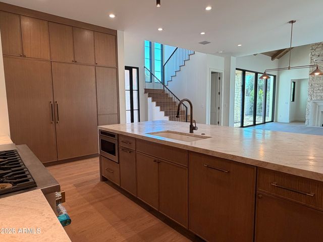 4844 E Amelia Avenue, Phoenix, AZ 85018