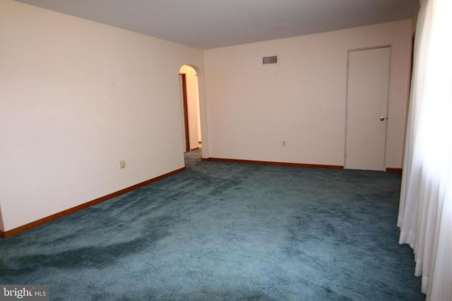 109 CAROLYN ST, Harrisburg, PA 17112