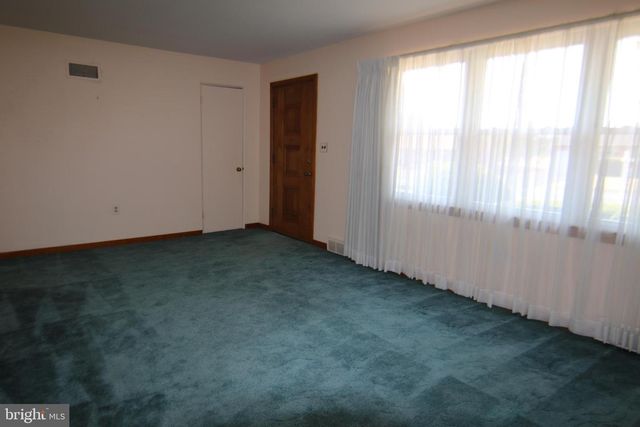 109 CAROLYN ST, Harrisburg, PA 17112