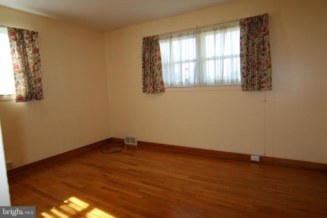 109 CAROLYN ST, Harrisburg, PA 17112