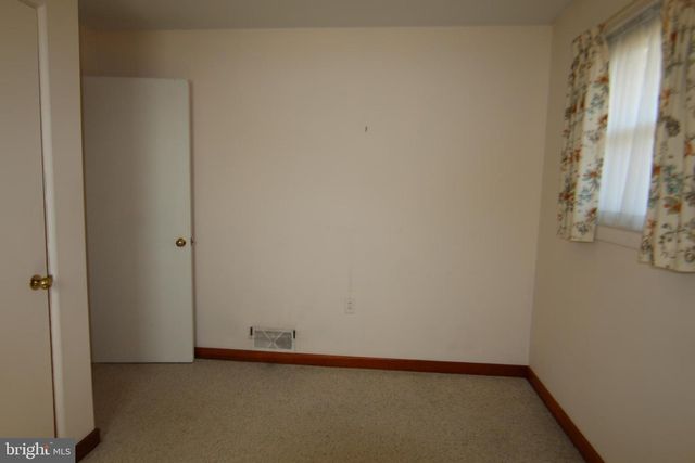 109 CAROLYN ST, Harrisburg, PA 17112