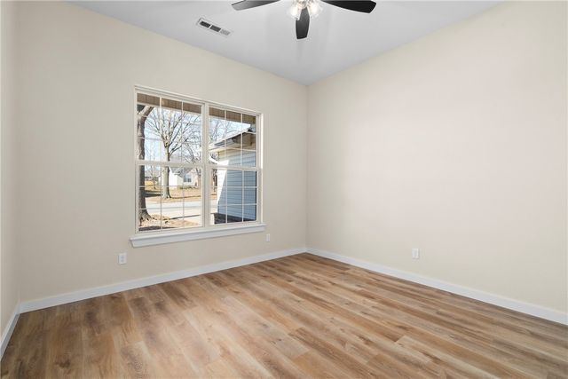 3044 Rutile Drive, Fayetteville, AR 72704