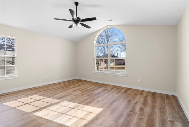 3044 Rutile Drive, Fayetteville, AR 72704