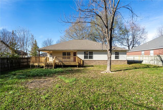 3044 Rutile Drive, Fayetteville, AR 72704