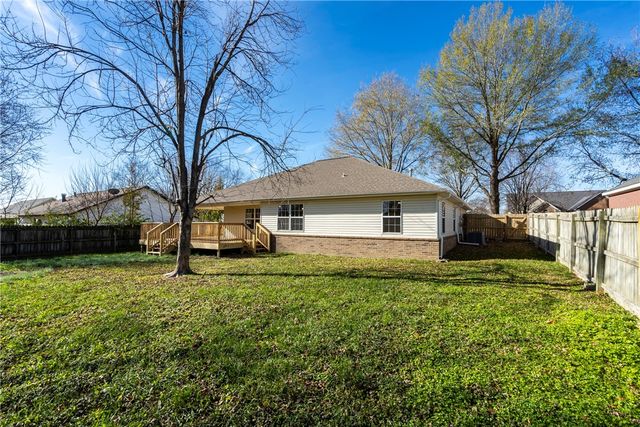 3044 Rutile Drive, Fayetteville, AR 72704