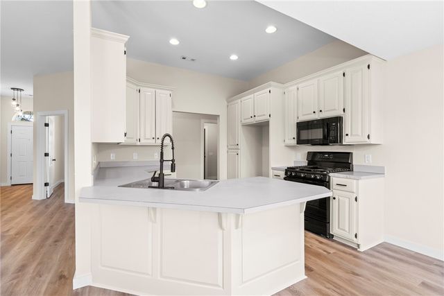 3044 Rutile Drive, Fayetteville, AR 72704