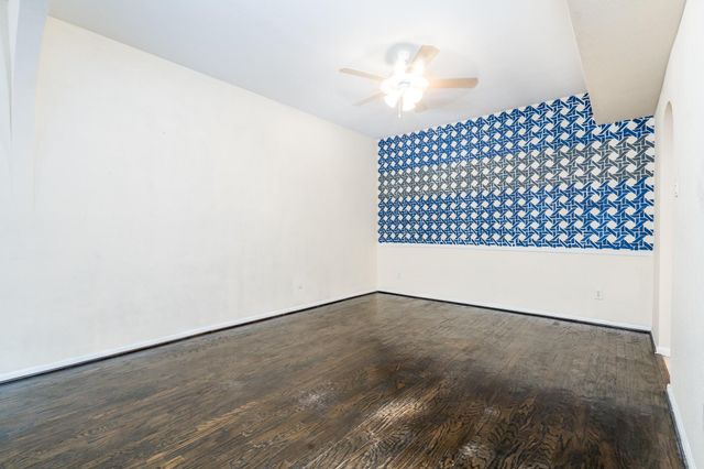 2100 Tanglewilde Street 269, Houston, TX 77063
