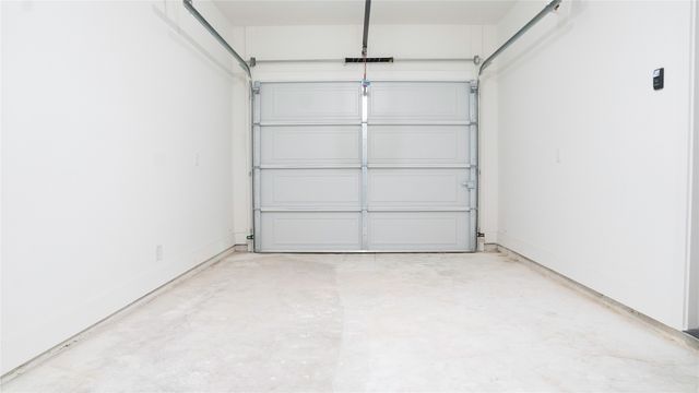 907 E 10th Street, Bonham, TX 75418