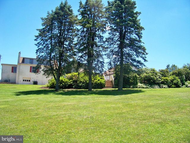 627 TRUCE RD, New Providence, PA 17560