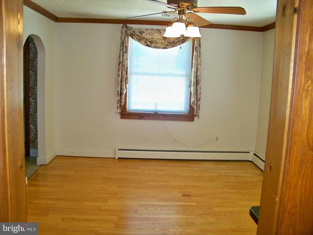 627 TRUCE RD, New Providence, PA 17560
