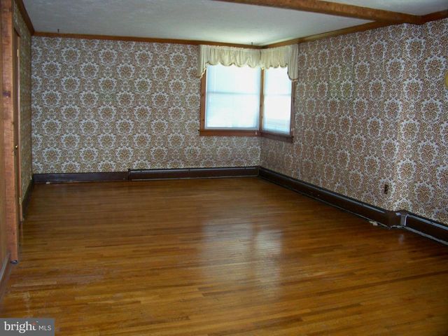 627 TRUCE RD, New Providence, PA 17560