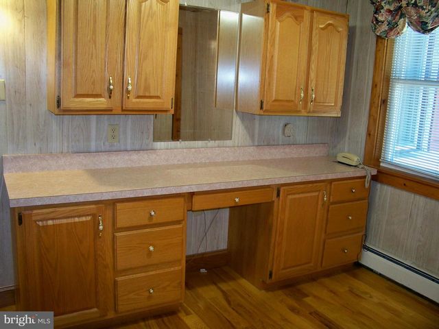 627 TRUCE RD, New Providence, PA 17560