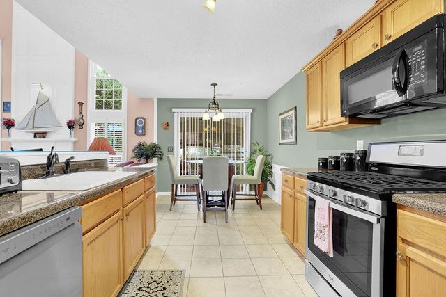 120 Aucilla Lane, Woodstock, GA 30188