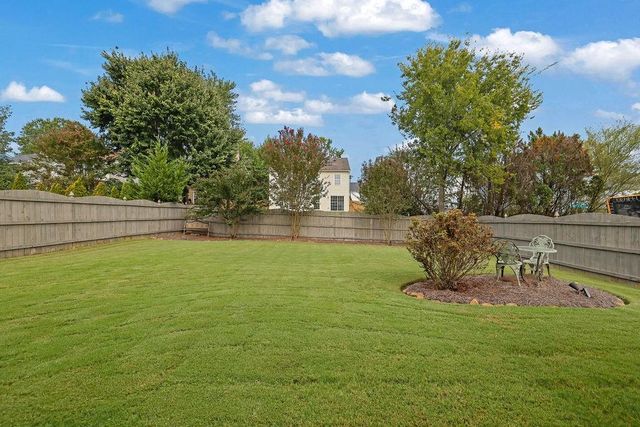 120 Aucilla Lane, Woodstock, GA 30188