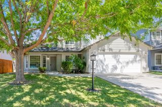 2150 W Sage Springs Dr, Meridian, ID 83642