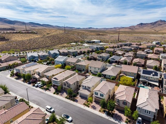 2927 Tranquil Brook Avenue, Henderson, NV 89044