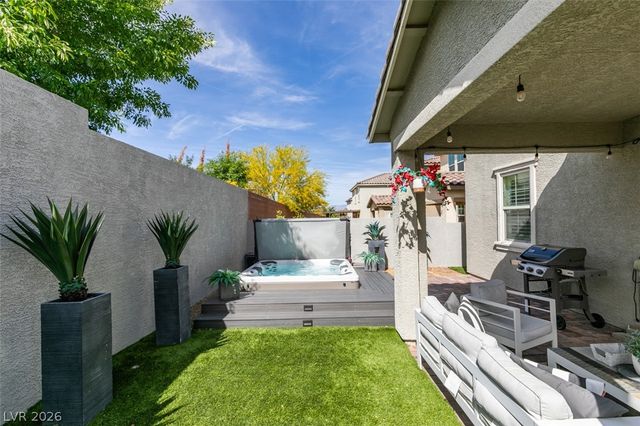 2927 Tranquil Brook Avenue, Henderson, NV 89044