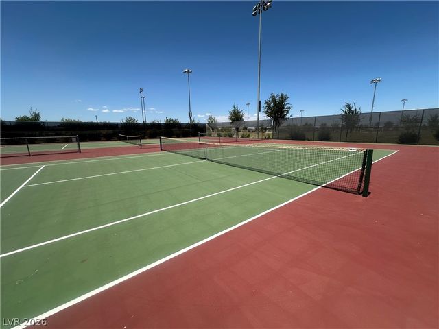 2927 Tranquil Brook Avenue, Henderson, NV 89044