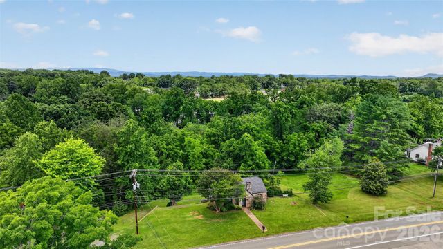 3085 US 70 Highway E, Morganton, NC 28655
