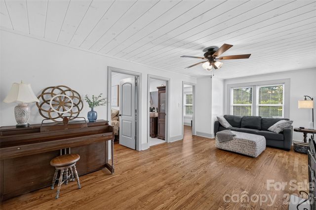 3085 US 70 Highway E, Morganton, NC 28655