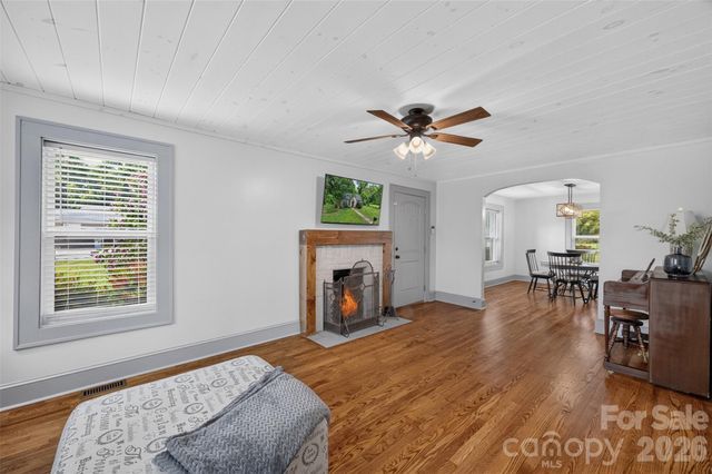 3085 US 70 Highway E, Morganton, NC 28655