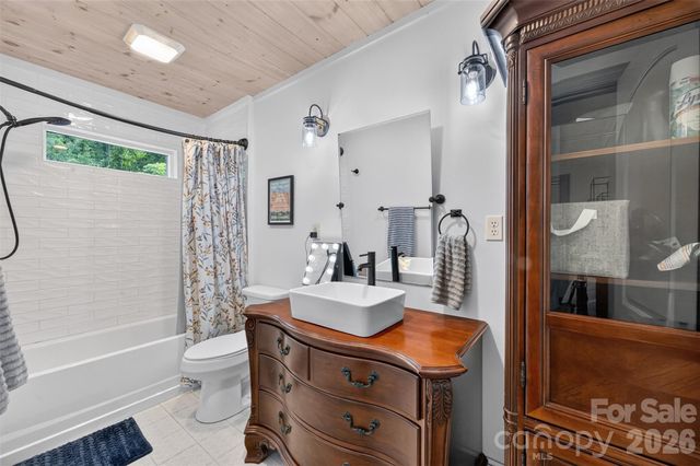 3085 US 70 Highway E, Morganton, NC 28655