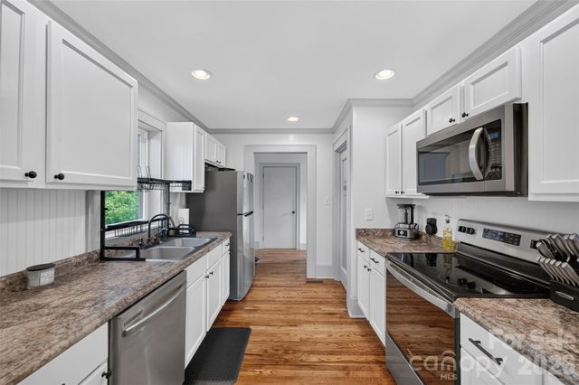 3085 US 70 Highway E, Morganton, NC 28655
