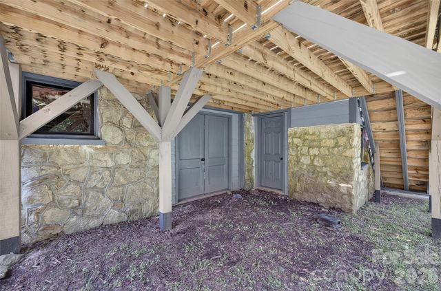 3085 US 70 Highway E, Morganton, NC 28655