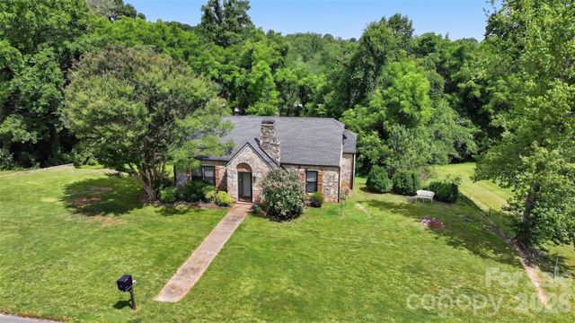3085 US 70 Highway E, Morganton, NC 28655