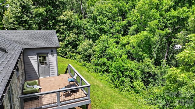 3085 US 70 Highway E, Morganton, NC 28655