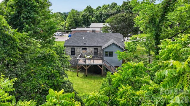 3085 US 70 Highway E, Morganton, NC 28655