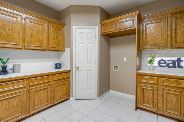 4100 Blue Feather Court, Arlington, TX 76016