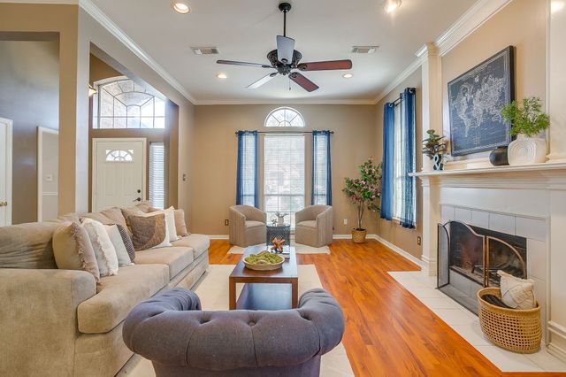 4100 Blue Feather Court, Arlington, TX 76016