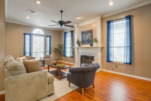 4100 Blue Feather Court, Arlington, TX 76016