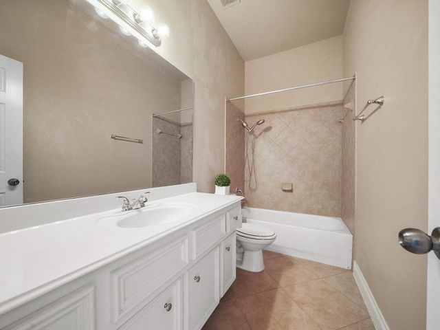 2898 Woodland Glen Lane, Conroe, TX 77385