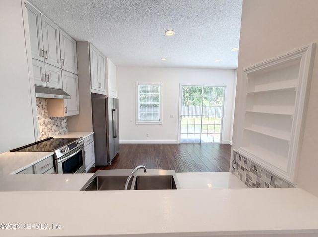 11215 MARTIN LAKES Drive N, Jacksonville, FL 32220