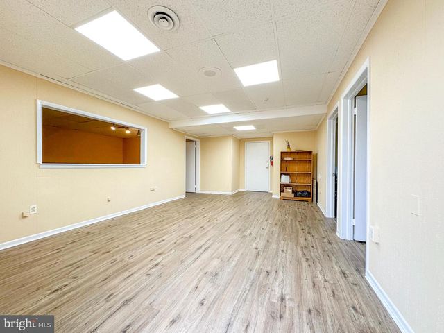 1300 INDUSTRIAL BLVD, Southampton, PA 18966
