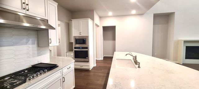 7708 Alouette DR, Austin, TX 78738