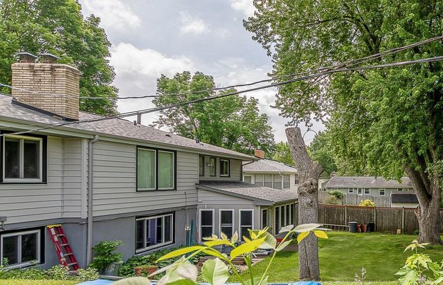 2145 Zealand Avenue N, Golden Valley, MN 55427